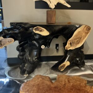 Nature meets sculpture Lot#130