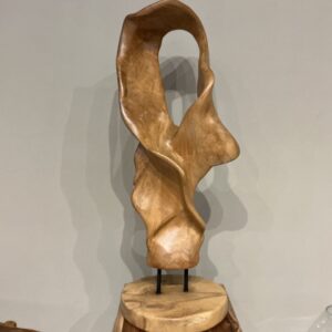 Art sculpture on wooden base 003