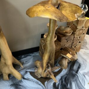 Medium wooden mushroom