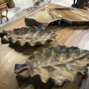 Teak wood leaf small